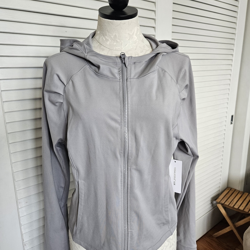 Yogalicious Women's Light Gray Utility Jacket